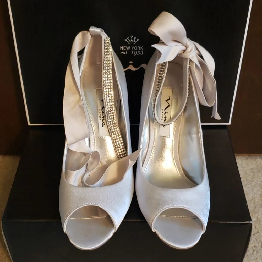 Nina Emma evening wedges sz 8